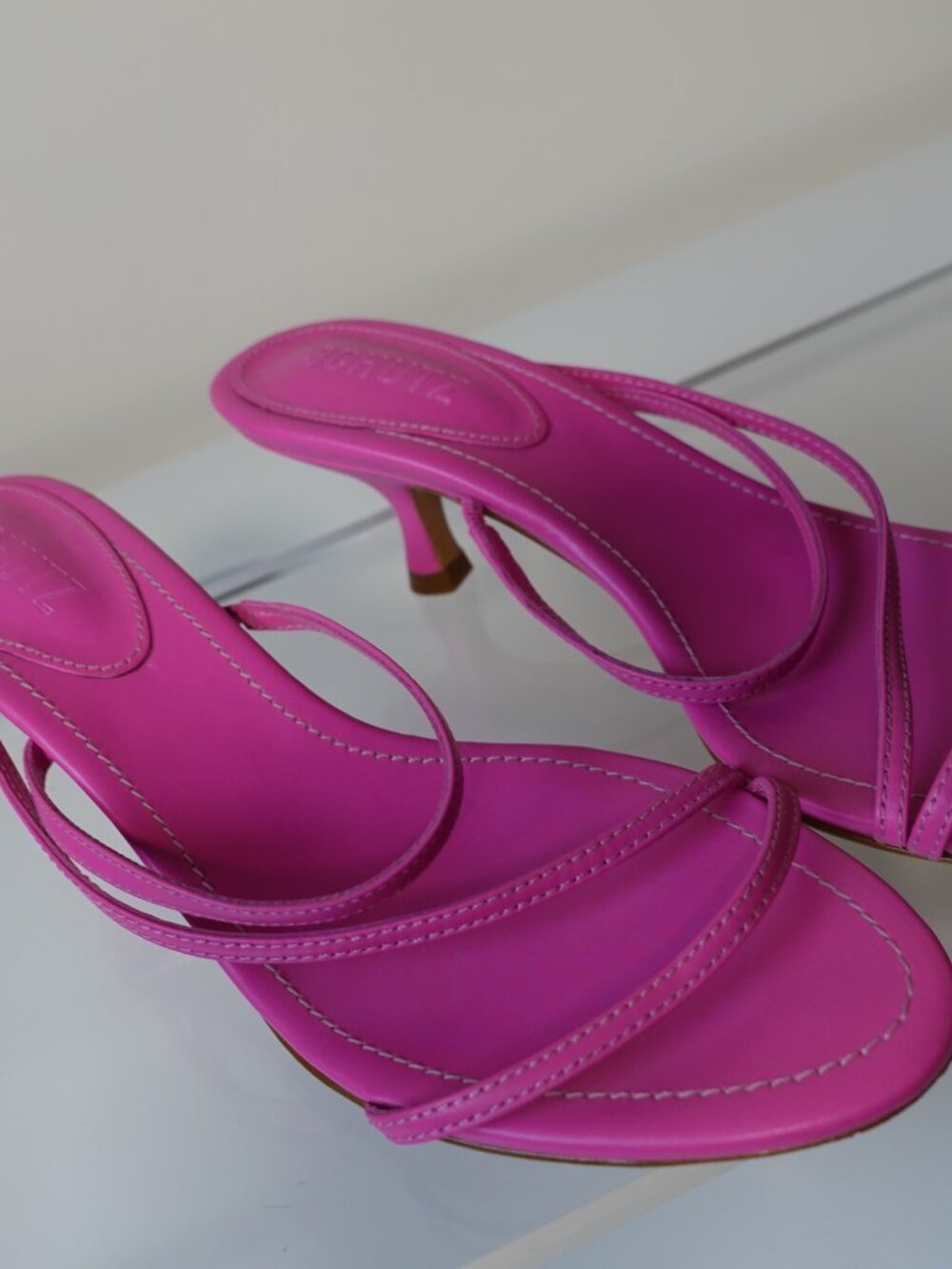 Schutz Evenise Sandal in Neon Pink size 8 - Picture 2 of 7